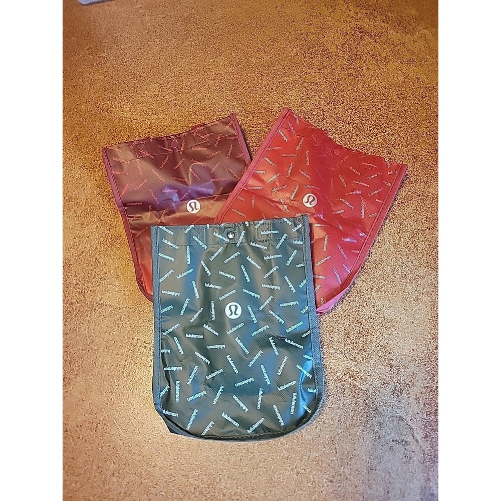 Lululemon Reusable Small Shopping Tote Bag 11.5x9.5x4.5 Snap Closure Lot Of 3